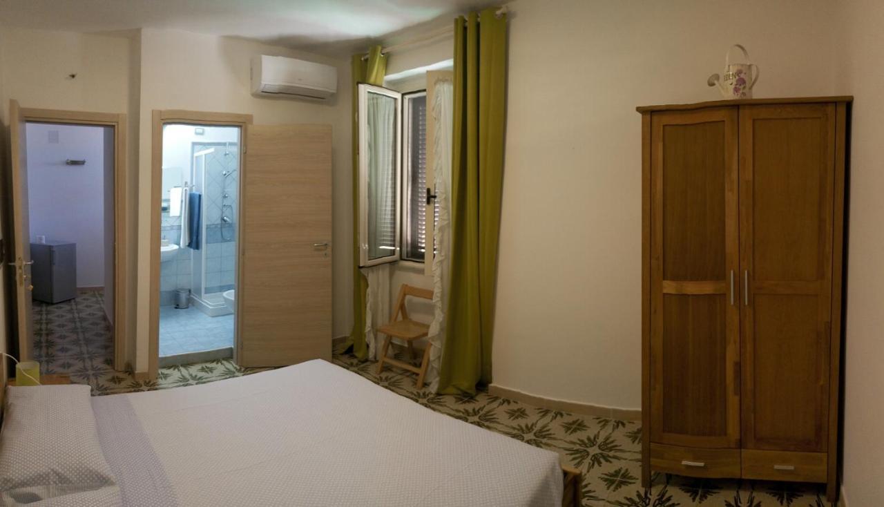 I Tre Scalini Bed and Breakfast Stintino Εξωτερικό φωτογραφία