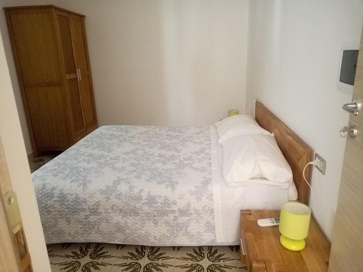 I Tre Scalini Bed and Breakfast Stintino Εξωτερικό φωτογραφία